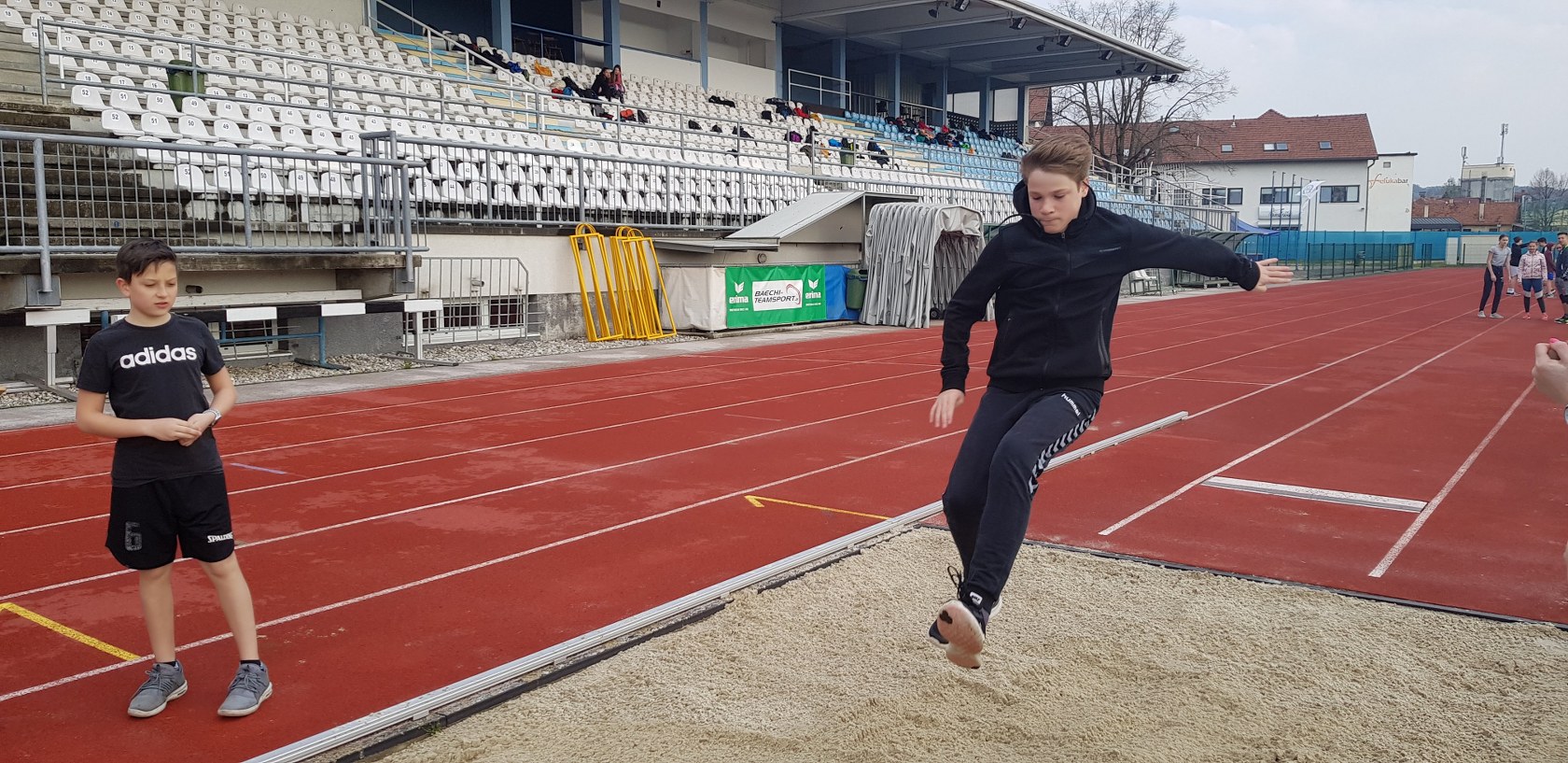 2019_04_15_sportni_dan_3vio-5