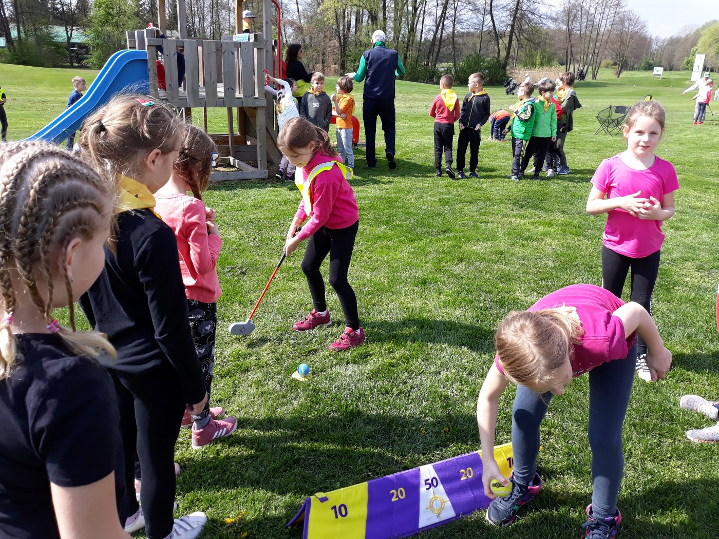 2019_04_18_sportni_dan_1vio_golf-10