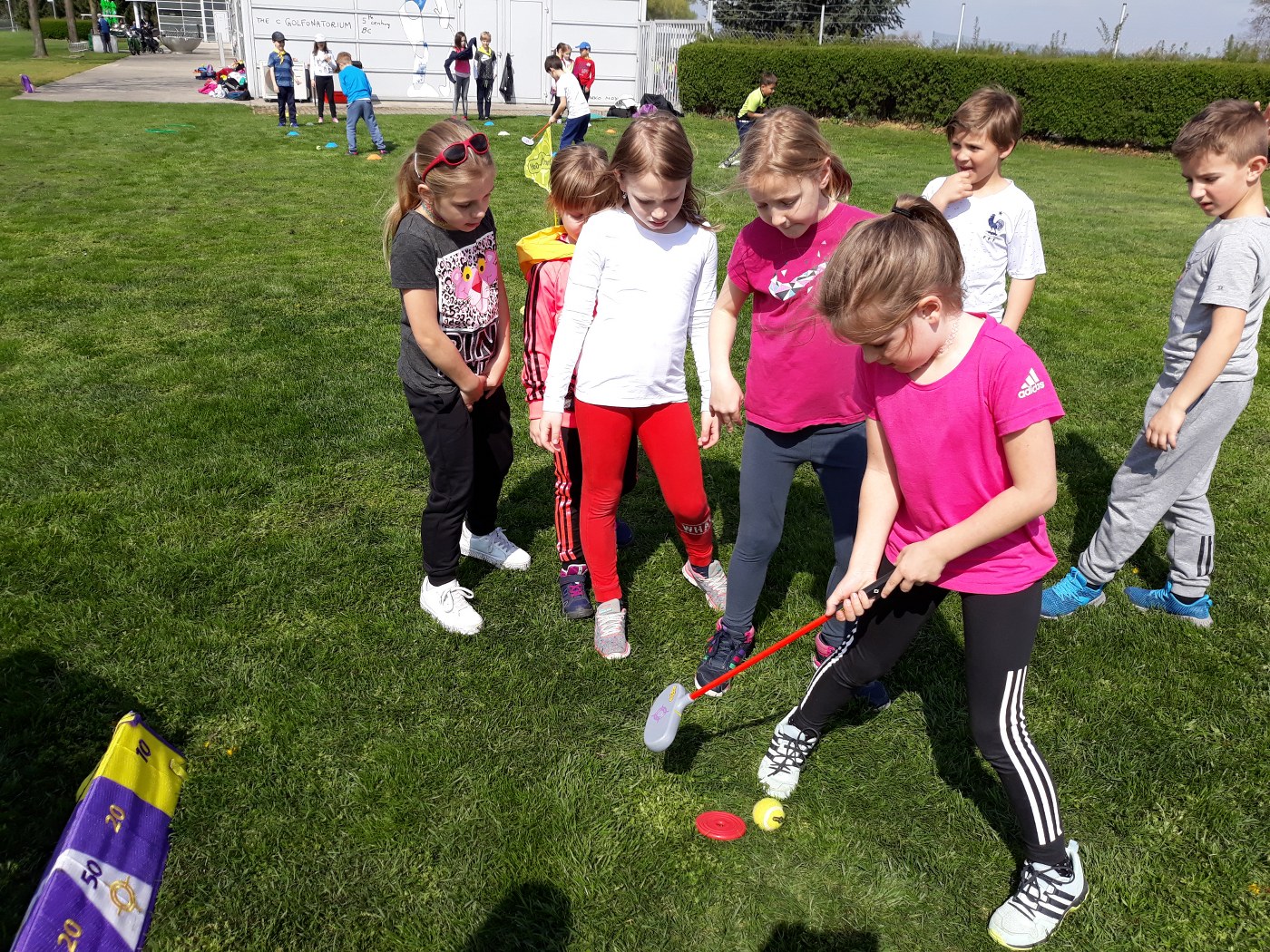 2019_04_18_sportni_dan_1vio_golf-12