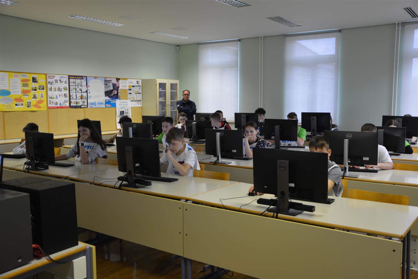 2023_05_16_Tekmovanje_Kaj_ves_o_prometu-25