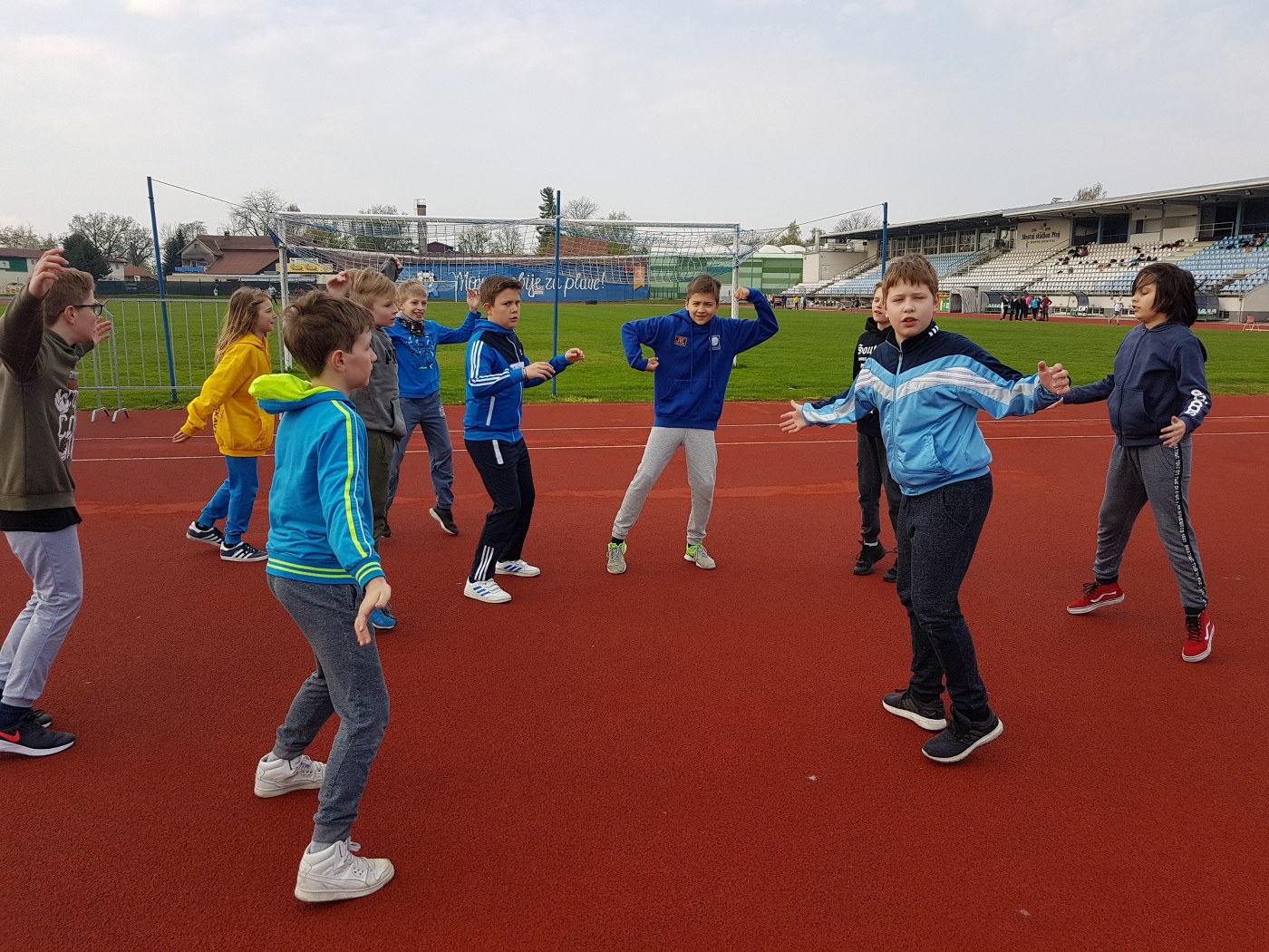 2019_04_15_sportni_dan_3vio-32
