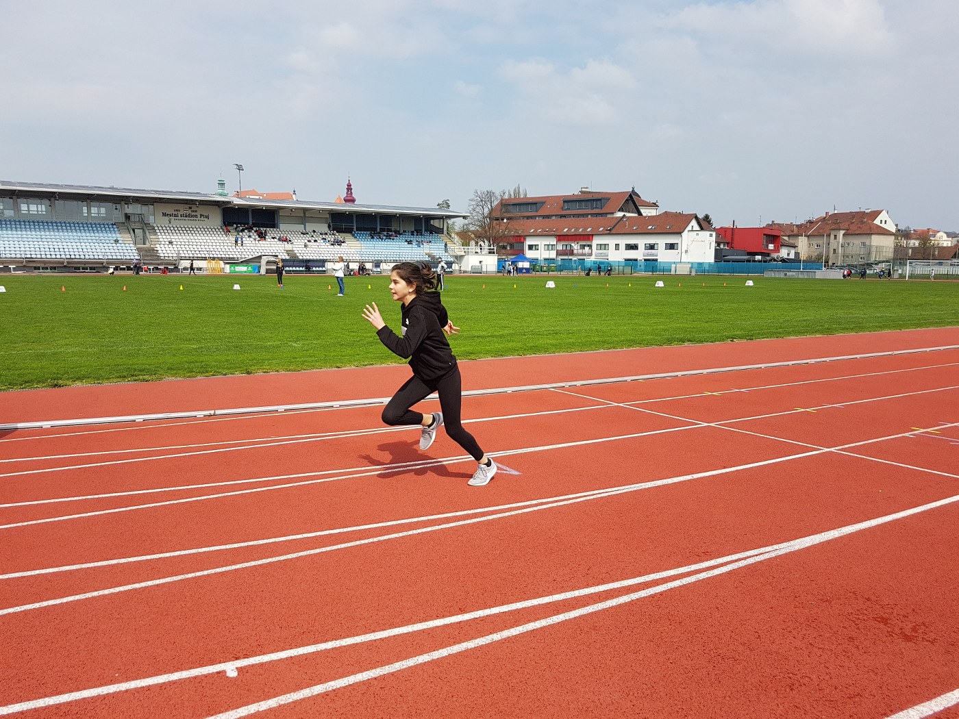 2019_04_15_sportni_dan_3vio-39
