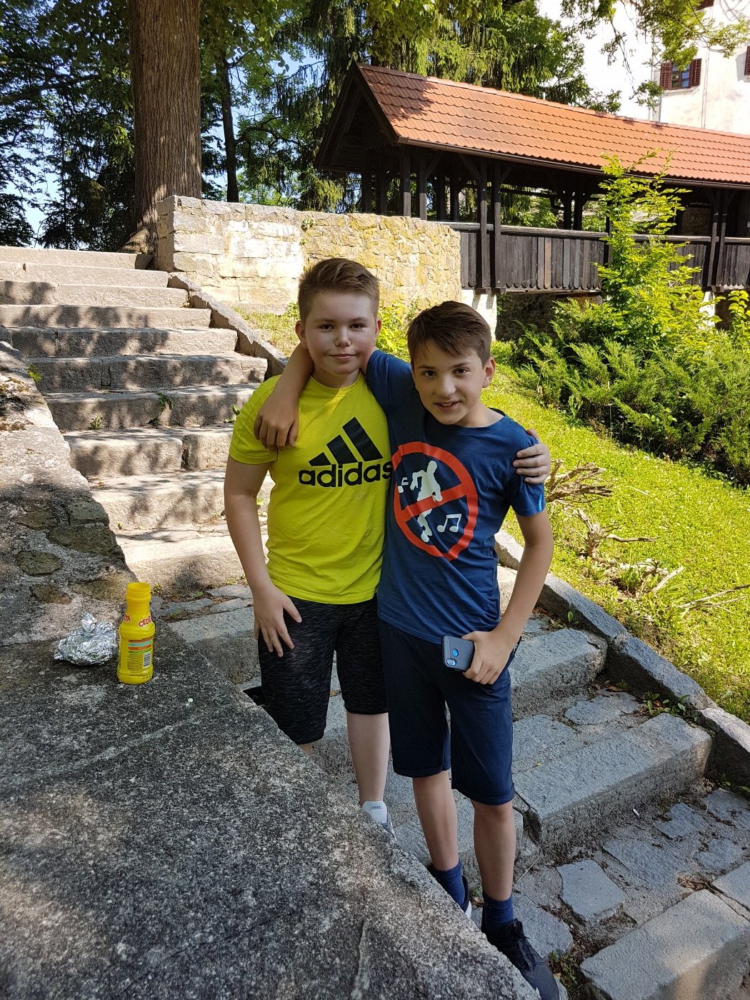 2019_06_07_zakljucna_ekskurzija_6r-8