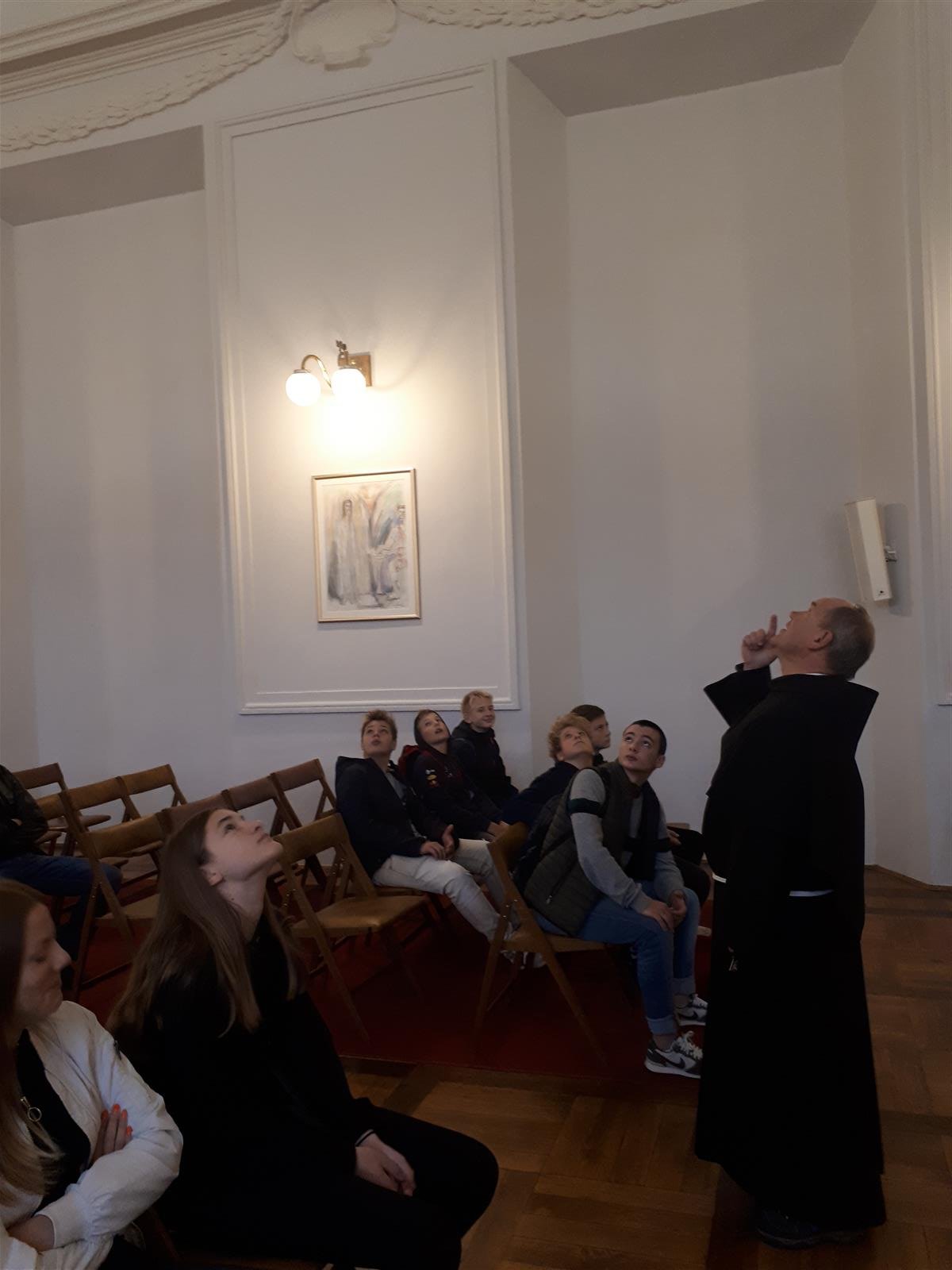 2019_10_16_minoritska_knj-3