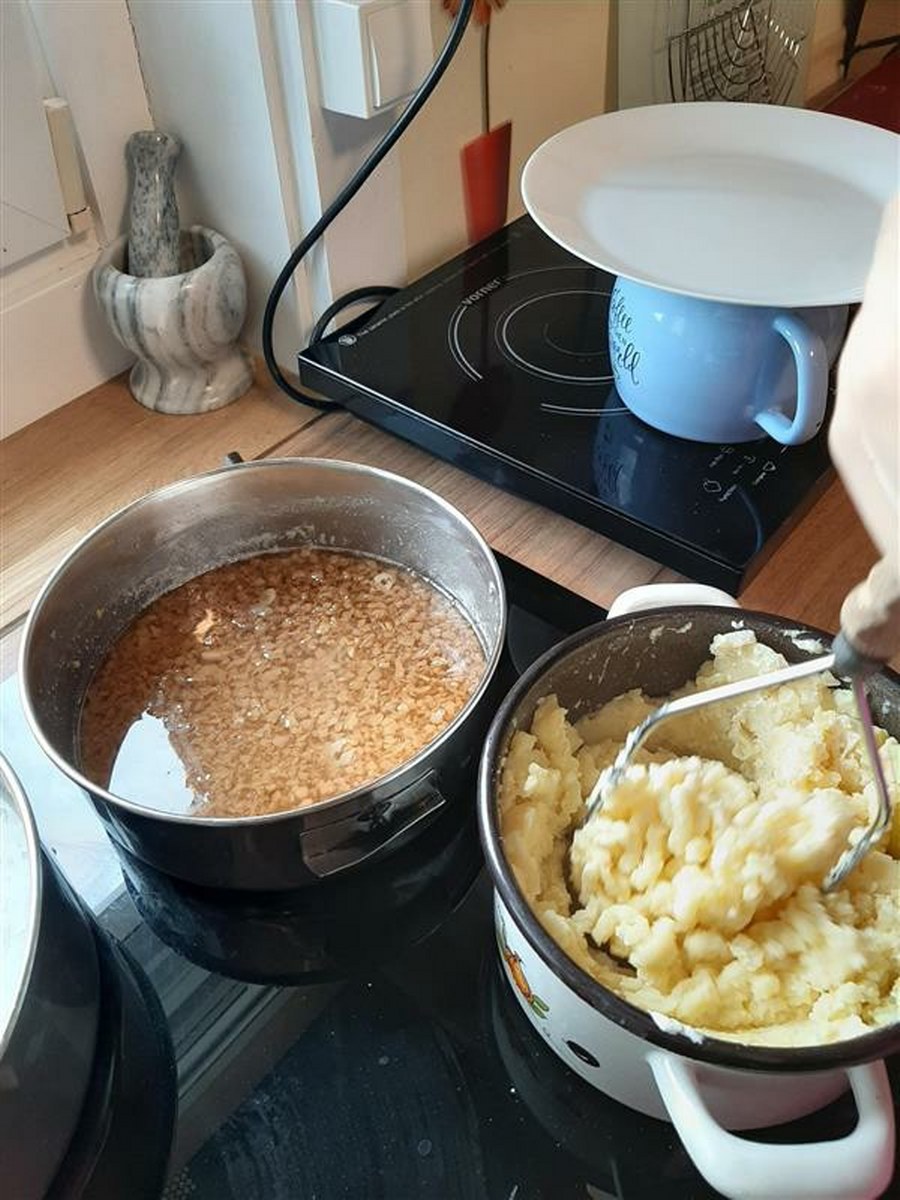 2020_11_20_tradicionalni_slovenski_zajtrk_-16