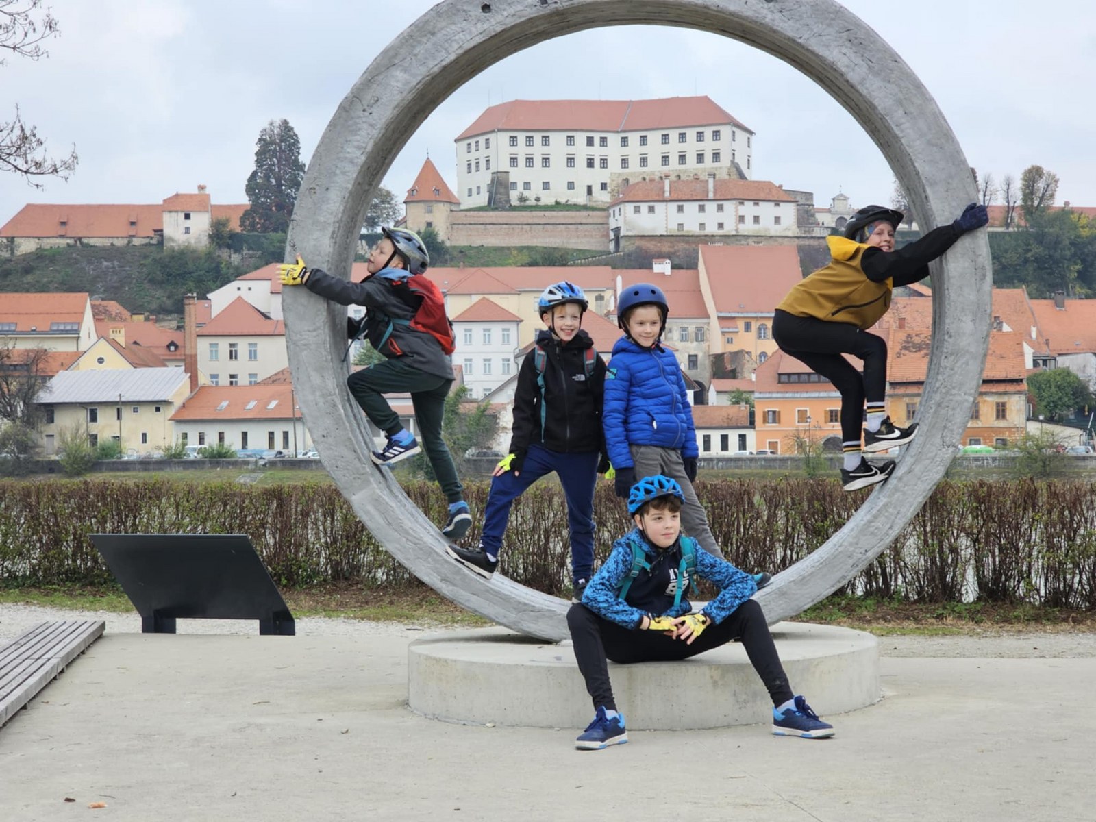 2024_10_19_Medgeneracijski-kolesarski-izlet_VNK-3